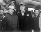 1945年8月28日毛主席与赫尔利在重庆机场