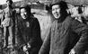 1947年毛主席和江青在转战陕北途中