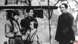1949年毛主席和毛岸英、李讷、刘思齐在香山